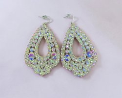 画像2: オーロラキラキララインストーンピアス *19*