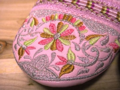画像1: モロッコのバブーシュ☆エナメルベビーピンクブロダリー☆