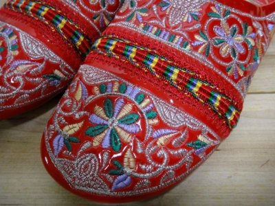 画像1: モロッコのバブーシュ☆エナメルレッドブロダリー☆