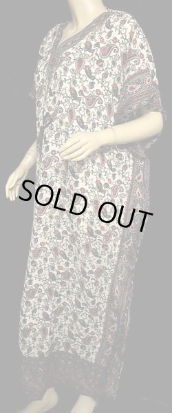 画像2: プリントカバードレス☆ブラックレッドランダムペイズリー☆ (2)