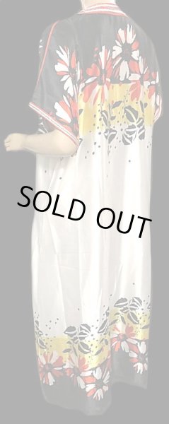 画像3: モロッコのガラベーヤ☆ブラックオレンジフラワー☆ (3)