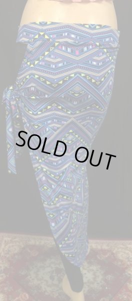 画像2: Amira Jamila オリジナルストレッチロングヒップスカーフ٥ (2)