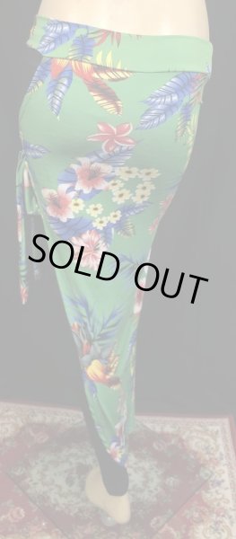 画像2: Amira Jamila オリジナルストレッチロングヒップスカーフ٣ (2)