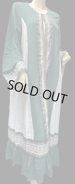 画像2: プリントポリエステルガラベーヤ☆Green ☆前開きタイプ☆フロントオープン (2)