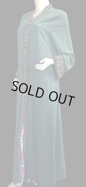 画像2: プリントポリエステルガラベーヤ☆green black rhinestone☆前開きタイプ☆フロントオープン (2)