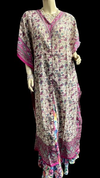 画像1: プリントカバードレス☆ターコイズピンクペイズリー☆⭐️フロントオープン  ⭐️ (1)